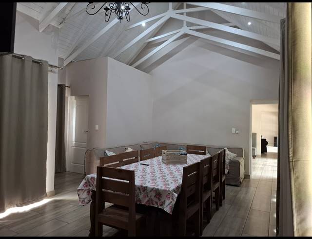 4 BEDROOM HOUSE FOR SALE IN UNITAS PARK